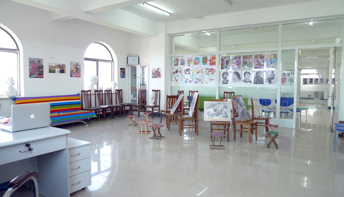 丹青艺术学校